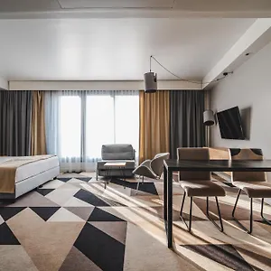 Aparthotel Lwowska 1 ****